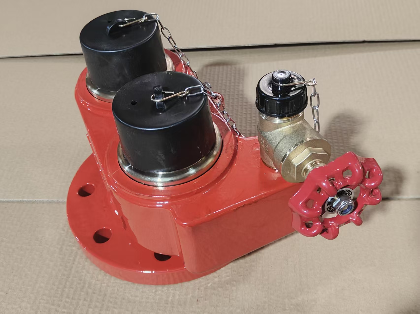 Двухсторонний вход и выход с клапаном пожарной посадки для торгового центра