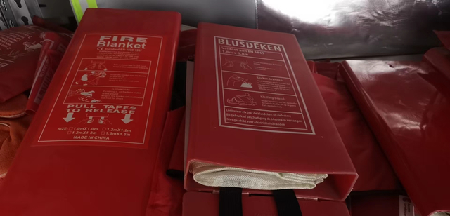 Прочный с использованием доступного противопожарного одеяла для семьи