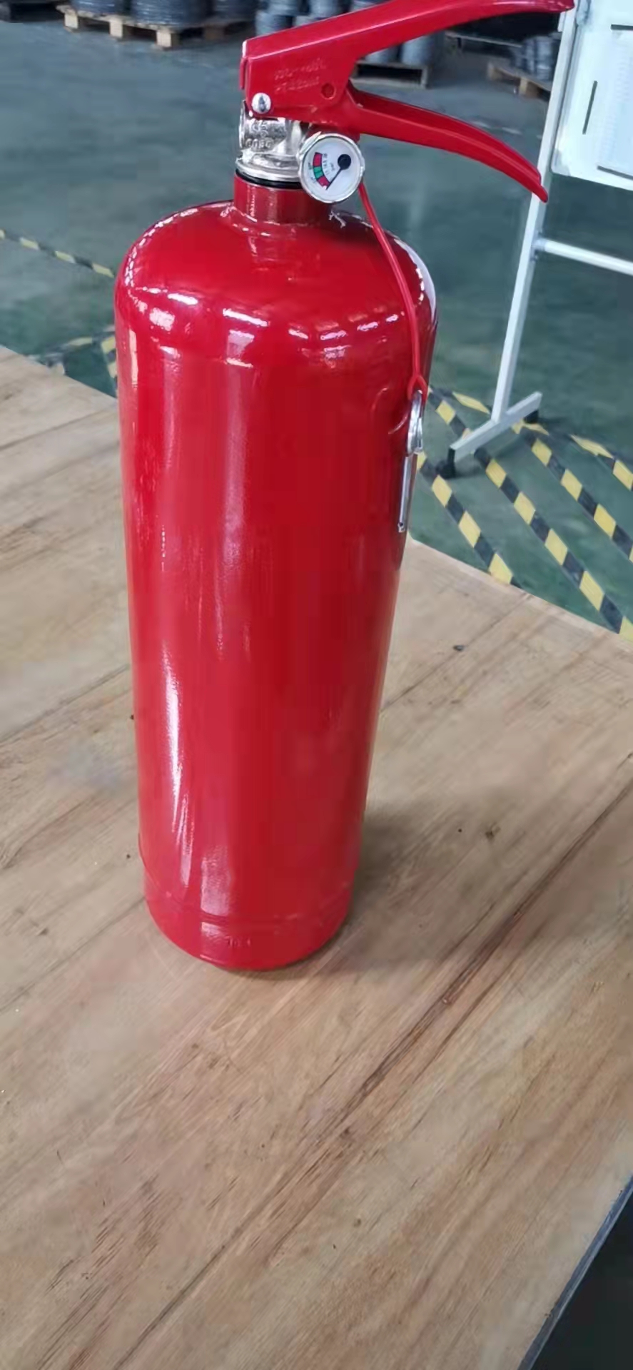 4KG CE Сухой порошковый огнетушитель