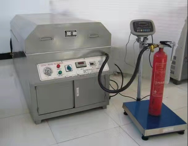 Машина для наполнения огнетушителей CO2