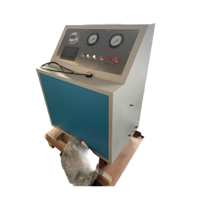 Автоматическая машина для наполнения огнетушителей FM200